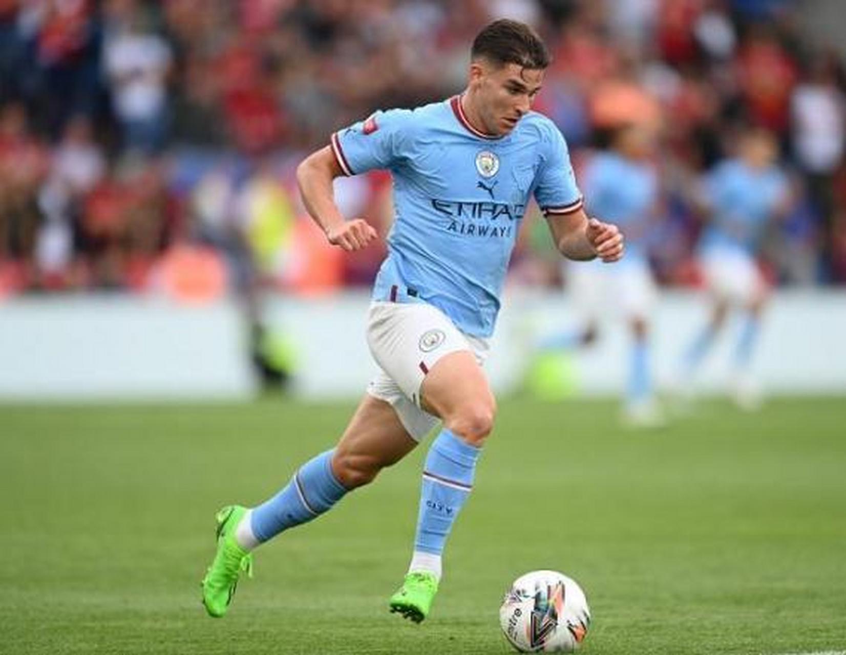 热身赛：大连英博2-1击败青岛西海岸