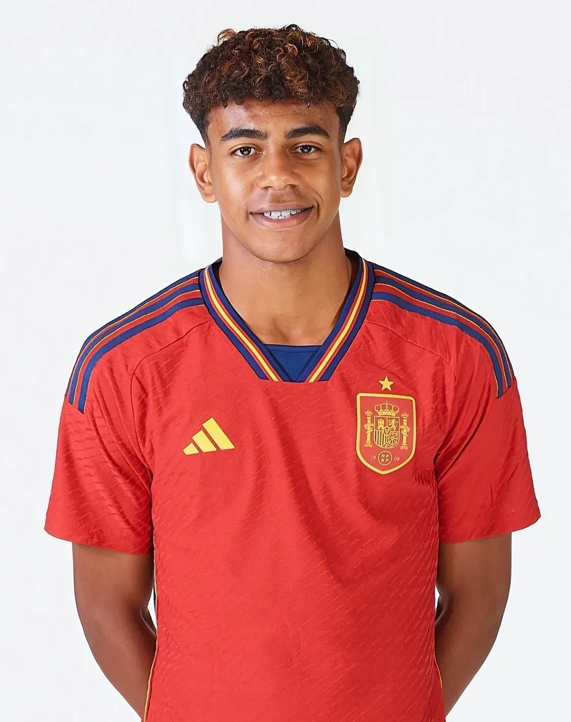 里程碑！东契奇职业生涯常规赛总篮板突破4000大关