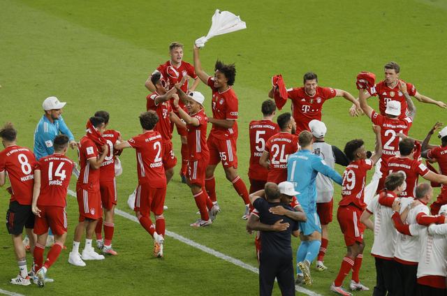 瓜迪奥拉双喜临门！福登三轮5球，曼城3-0大胜最强升班马宣战皇马