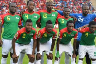 王大雷：九哥回来后带队打出了泰山精神，瓦科没拿金靴可惜